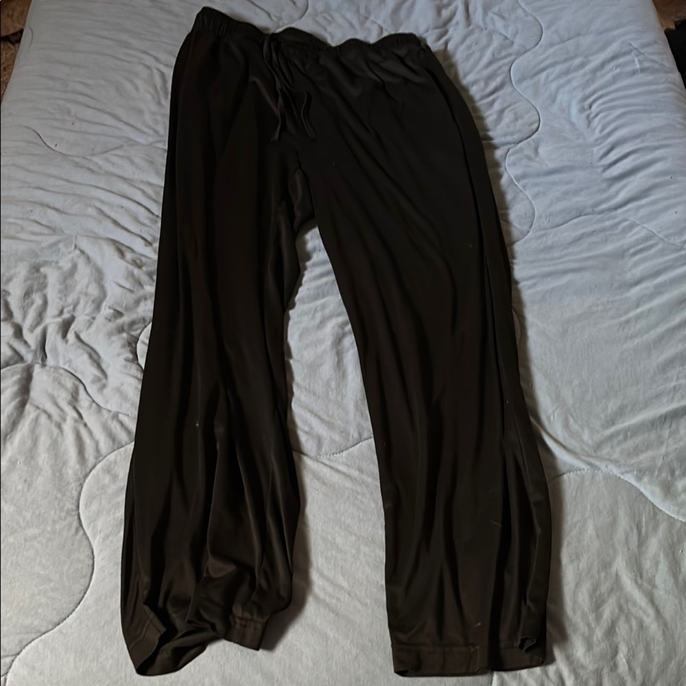 32 Degrees Black Sweatpants Relaxed Fit Joggers